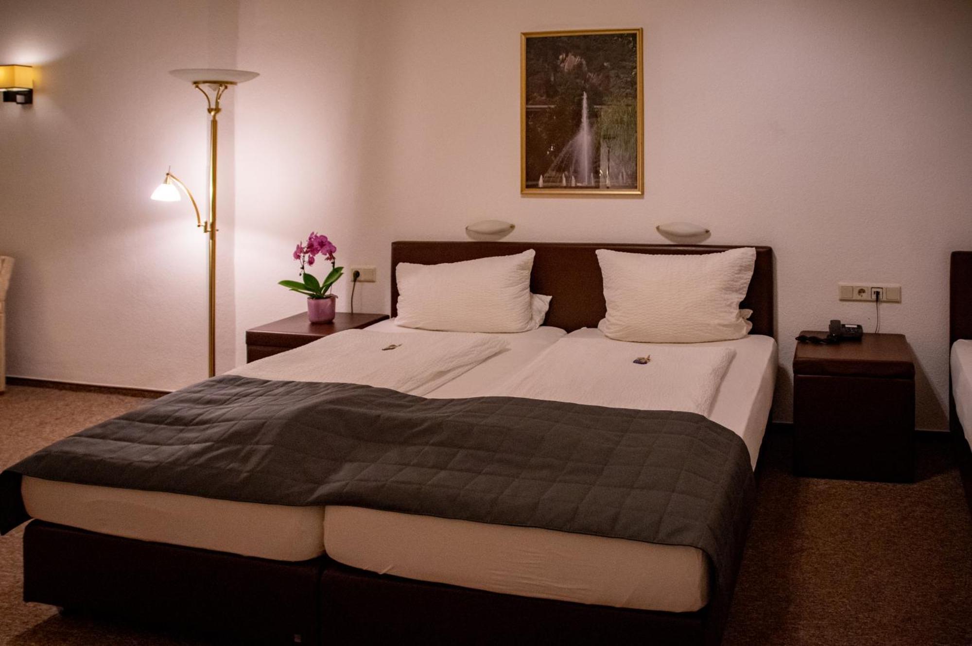 Hotel Zum Anker 안데르나흐 객실 사진
